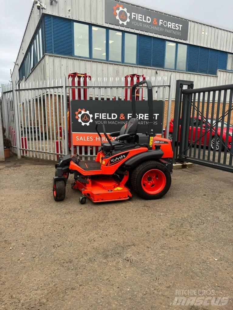 Kubota ZD 1211 Päältäajettavat ruohonleikkurit