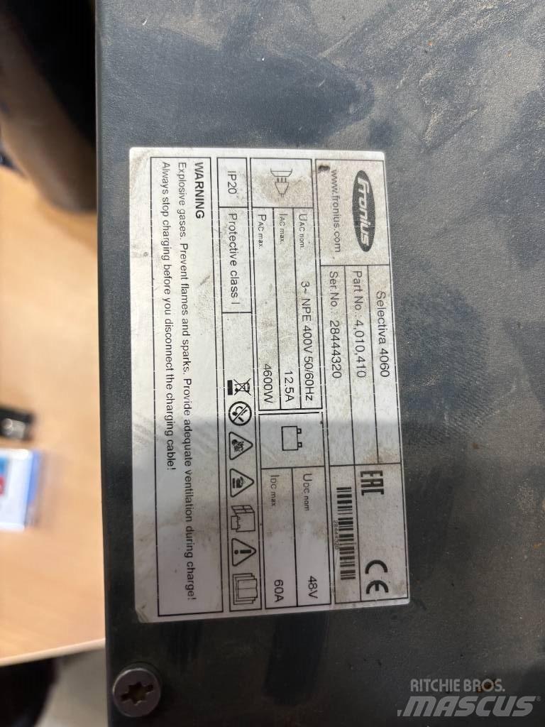 Linde R14/1120 Työntömastotrukit