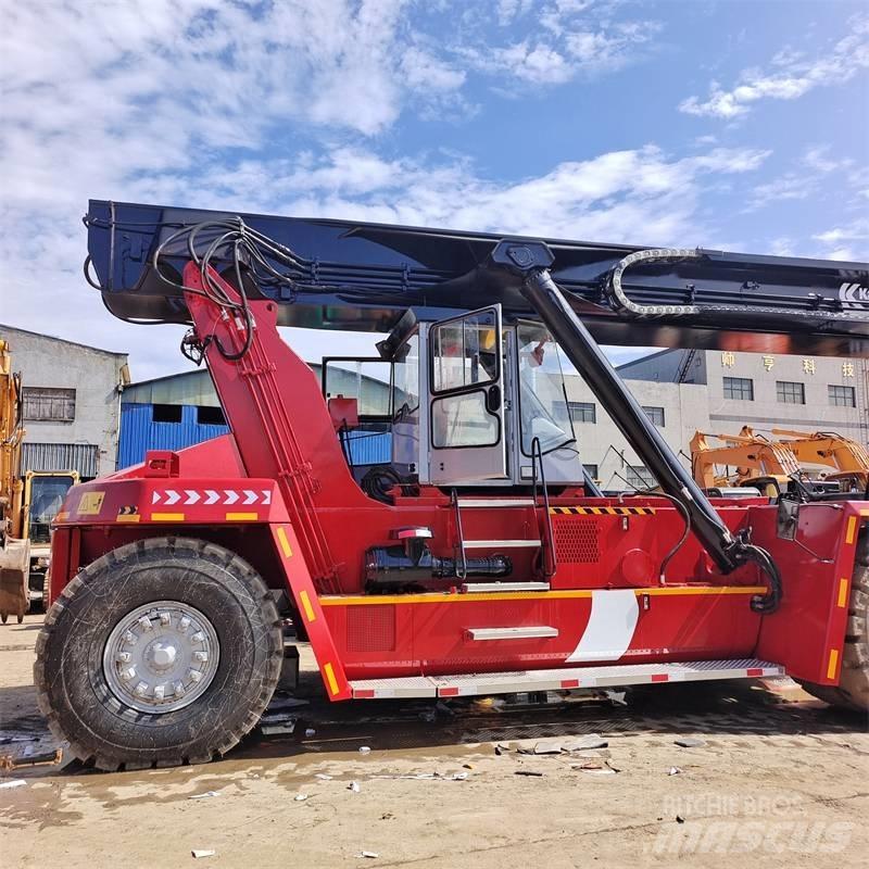 Kalmar DRF 450 Konttikurottajat