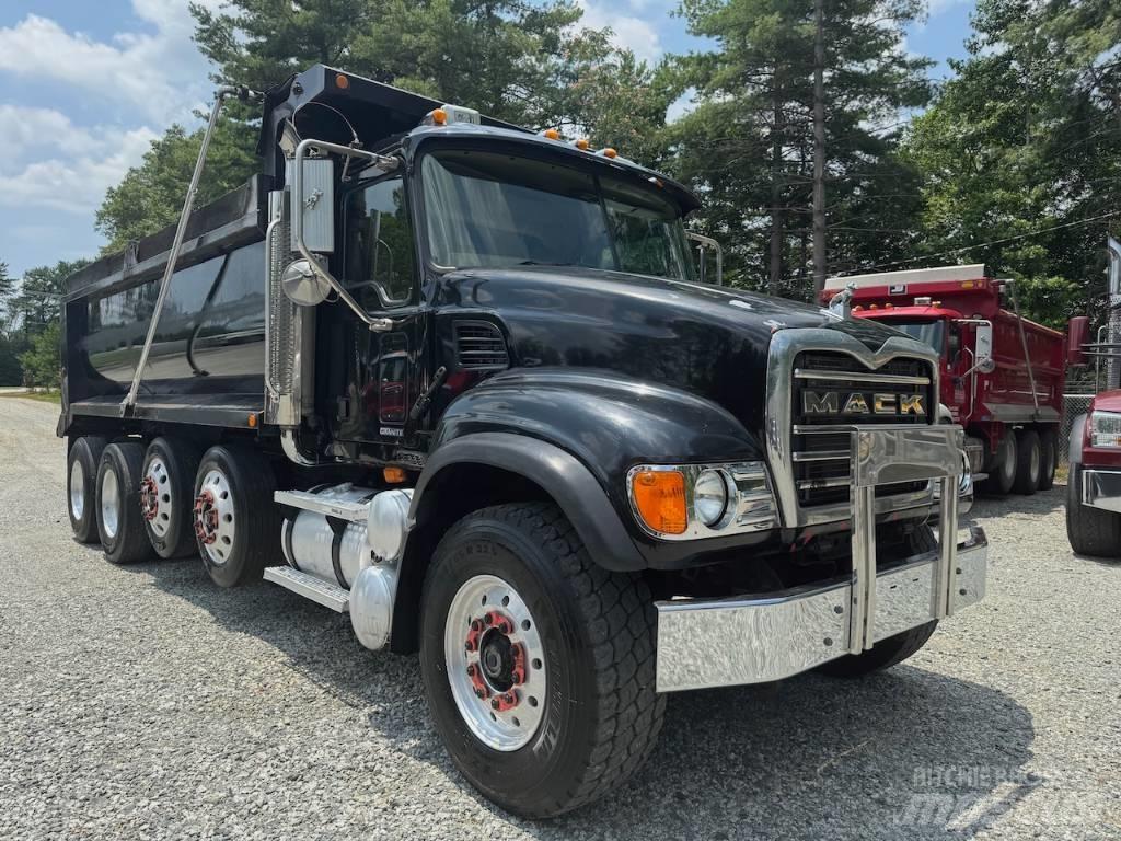 Mack Granite CV 713 Sora- ja kippiautot