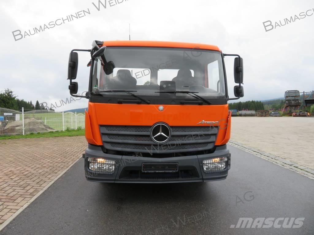 Mercedes-Benz 818K Sora- ja kippiautot