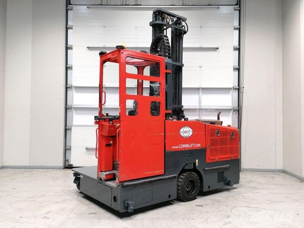 Combilift C3000GST Nestekaasutrukit