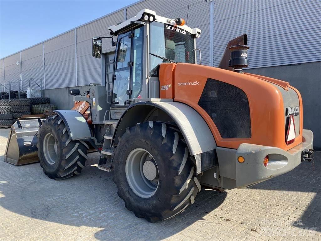 Weycor AR250E Pyöräkuormaajat