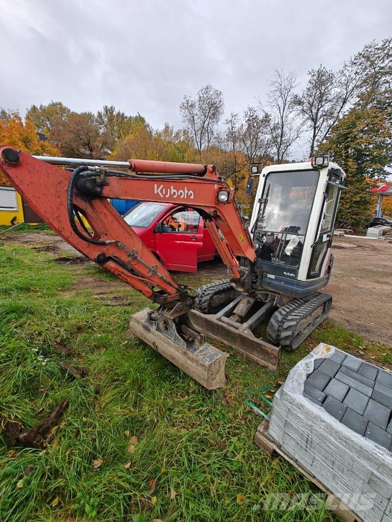 Kubota KX 71-3 Minikaivukoneet < 7t