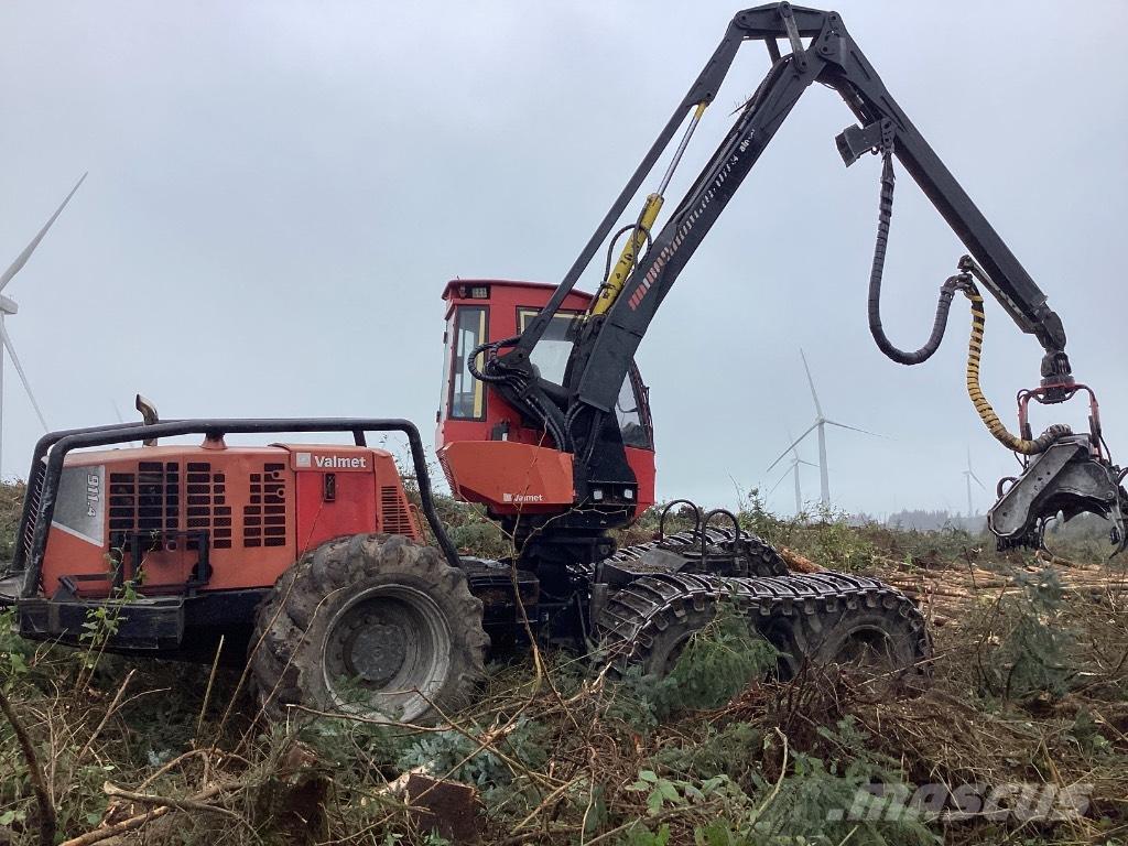 Komatsu 911.4 Harvesterit