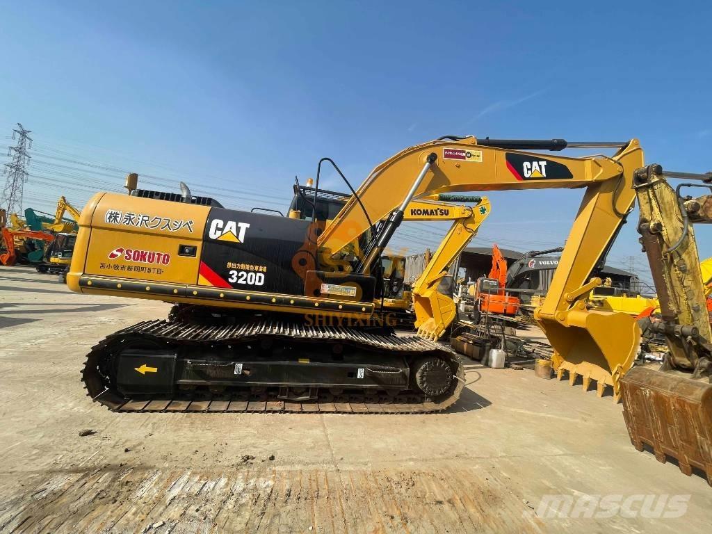 CAT 326 D2 Telakaivukoneet