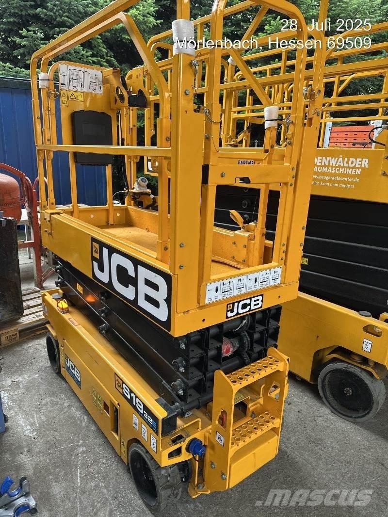 JCB S1932E Saksilavat