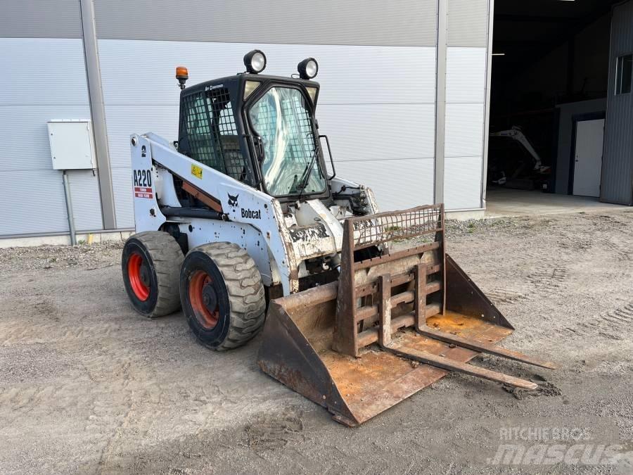 Bobcat A 220 Liukuohjatut kuormaajat