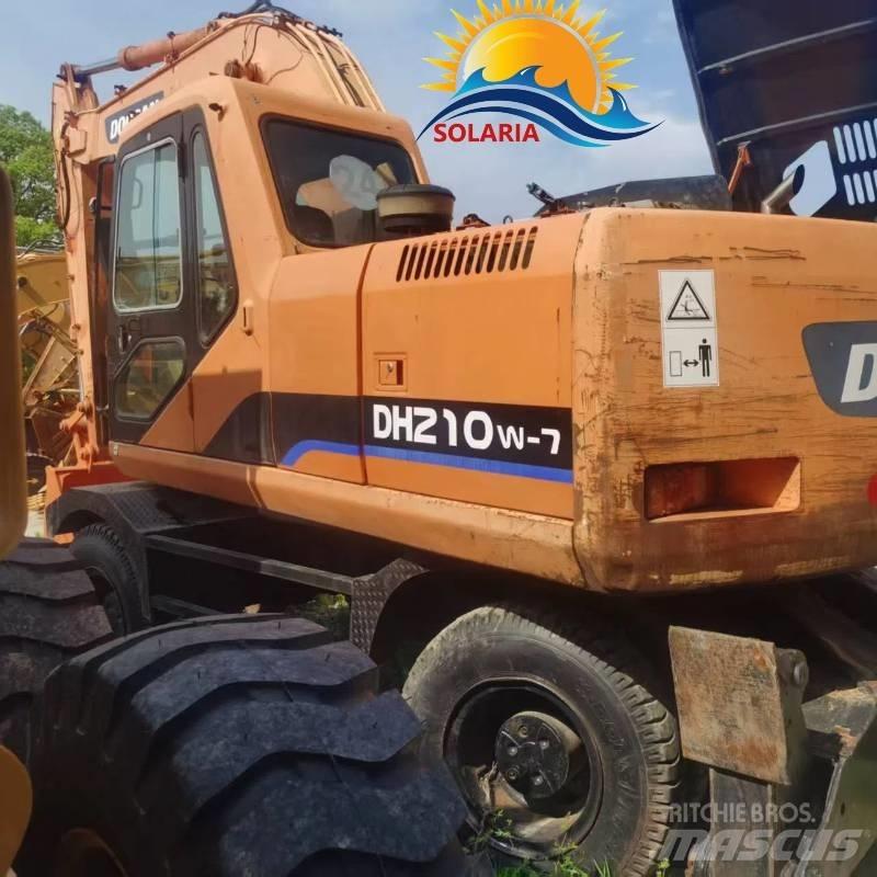 Doosan DH 210 W Pyöräkaivukoneet