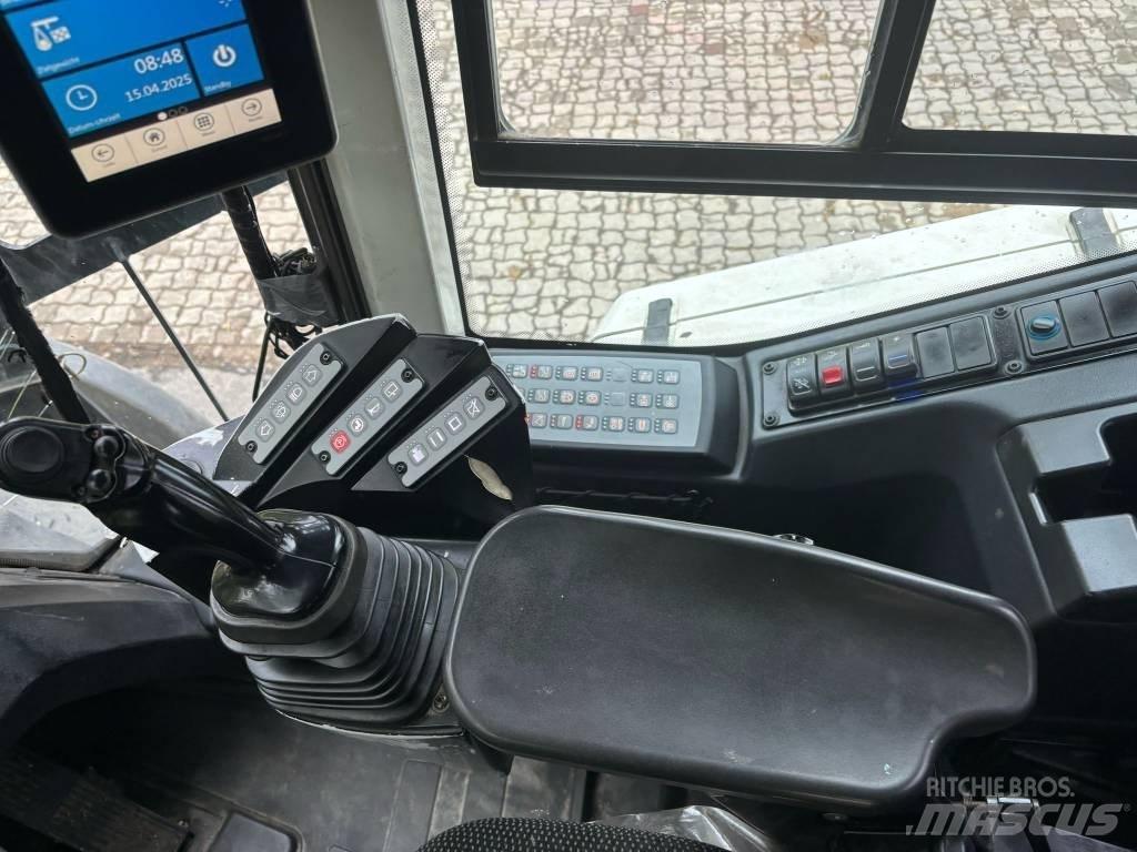 Liebherr L 526 Pyöräkuormaajat