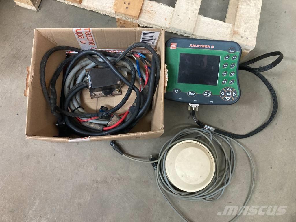 Amazone UX 5200 , 24 M Hinattavat ruiskut