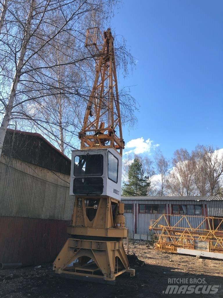 Liebherr 112EC-H Torninosturit