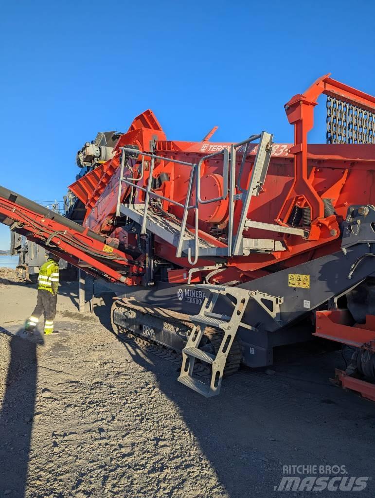 Finlay 883 Mobiiliseulat