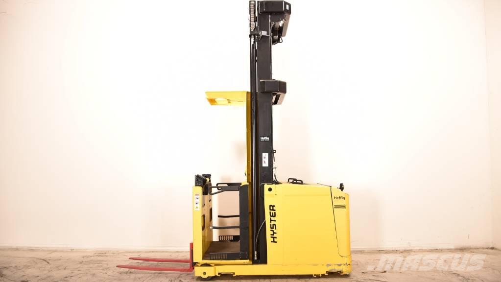 Hyster K1.0H Välitasokeräilytrukit