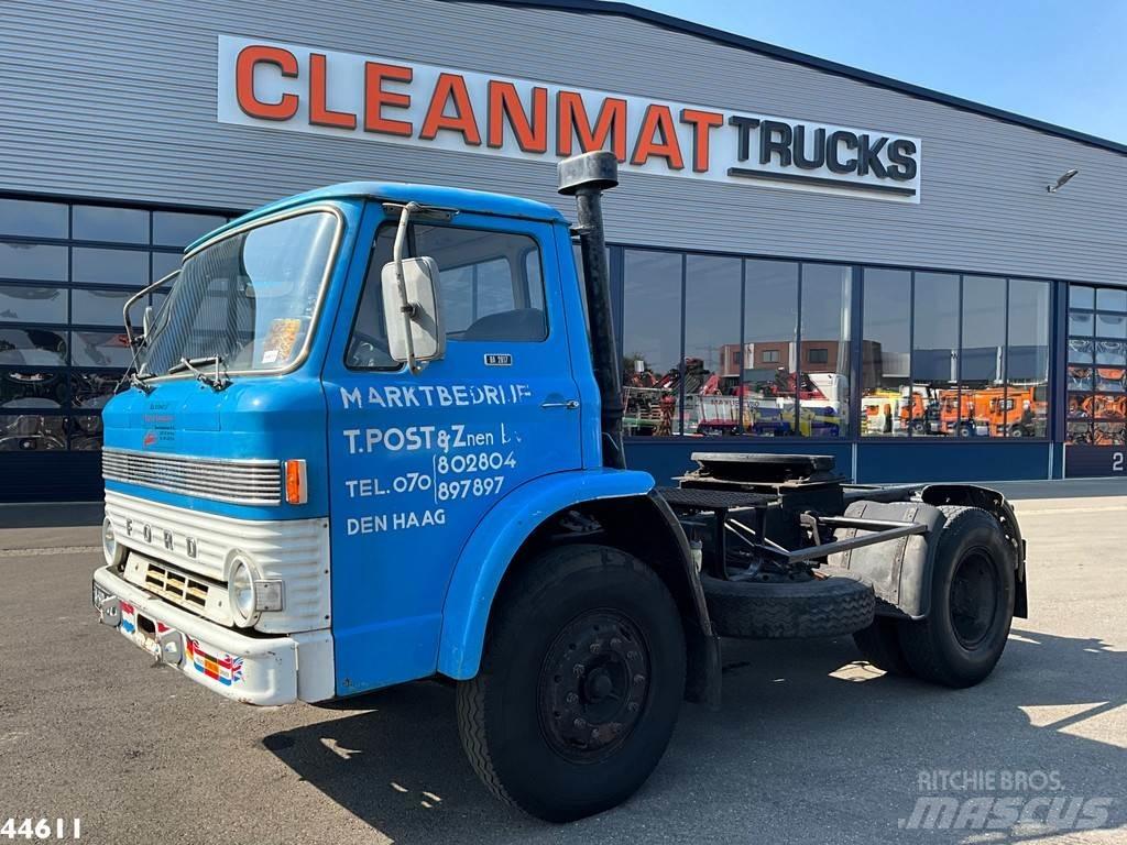 Ford DA 2817 Vetopöytäautot
