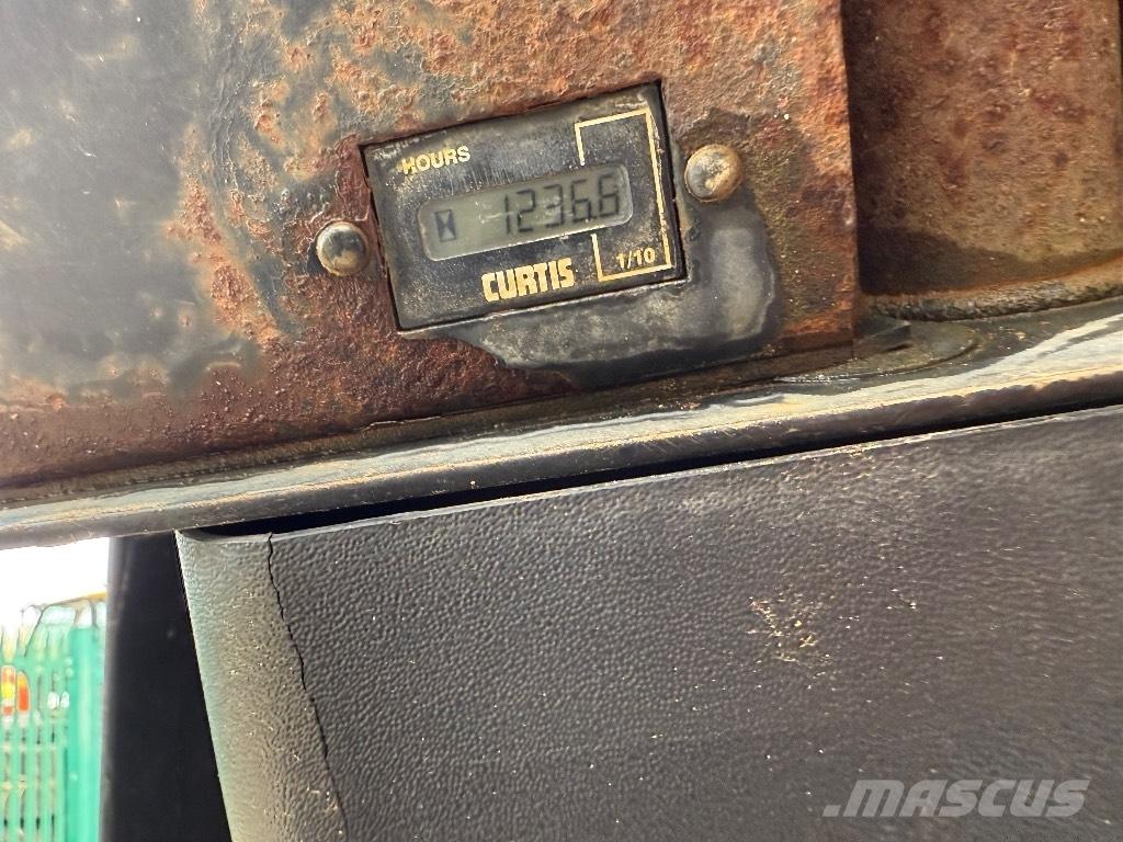 Mecalac TA 3 S Minidumpperit