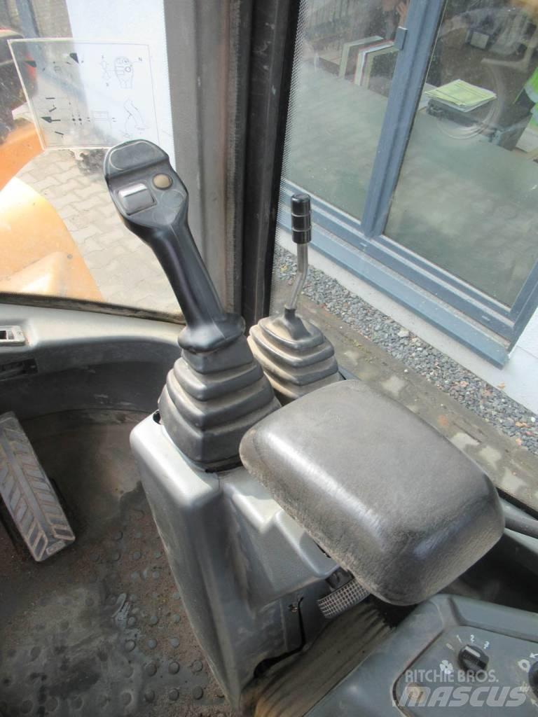 Volvo L 30 B Pyöräkuormaajat