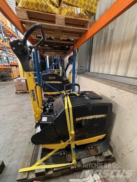 Bomag BPR 60/65 Tärylevyt