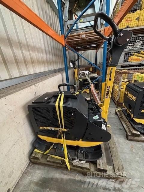 Bomag BPR 60/65 Tärylevyt