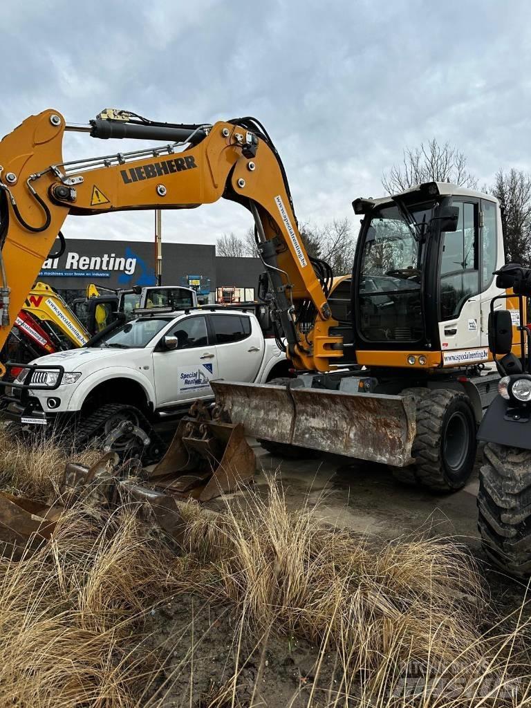 Liebherr 910 Compact Pyöräkaivukoneet