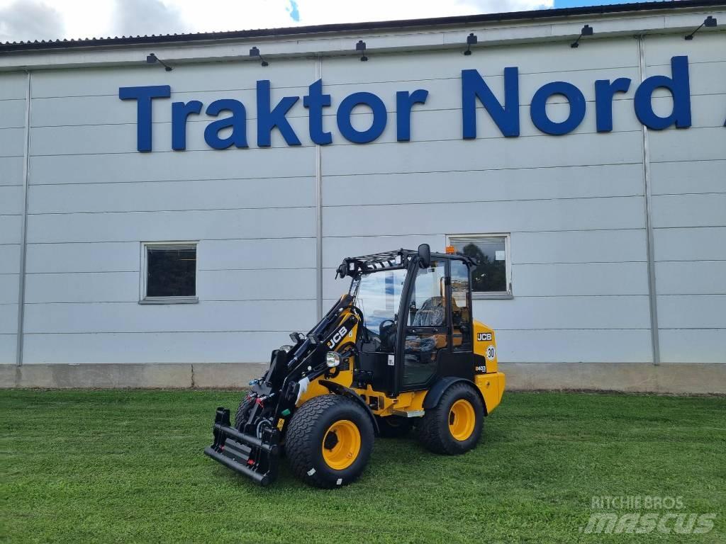 JCB 403 Plus Liukuohjatut kuormaajat