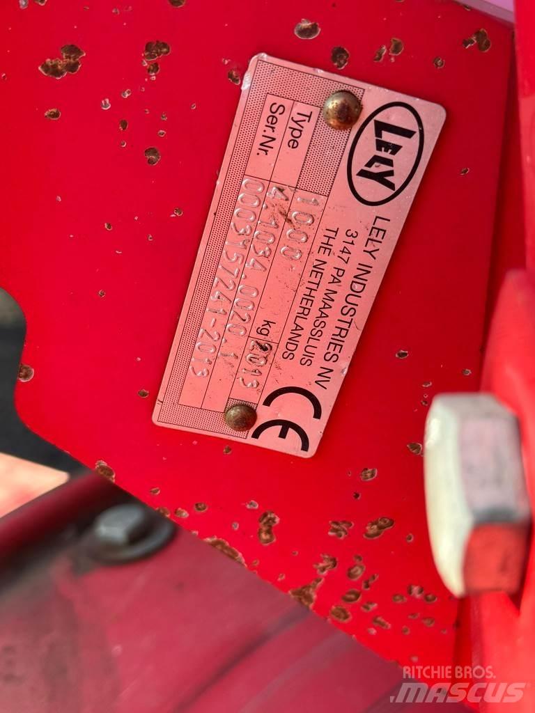 Lely LOTUS 770 Pöyhimet ja haravat
