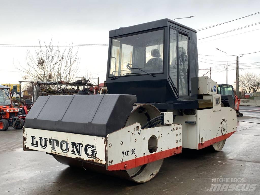Lutong LTC12G Tandemjyrät