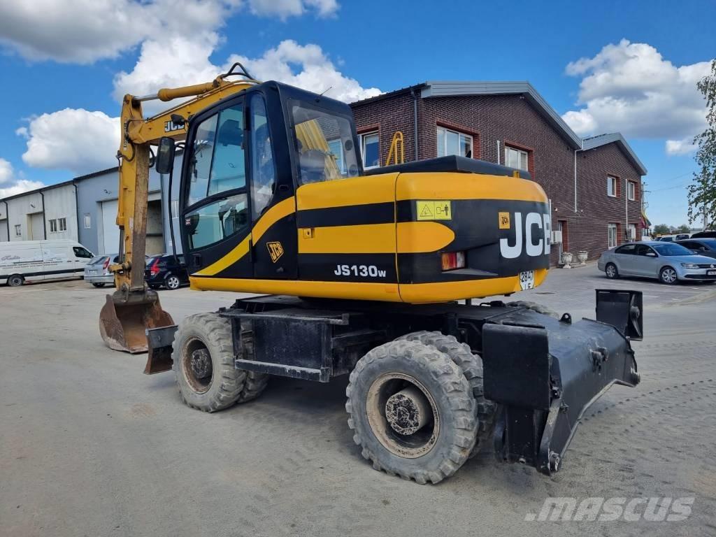 JCB JS 130 W Pyöräkaivukoneet