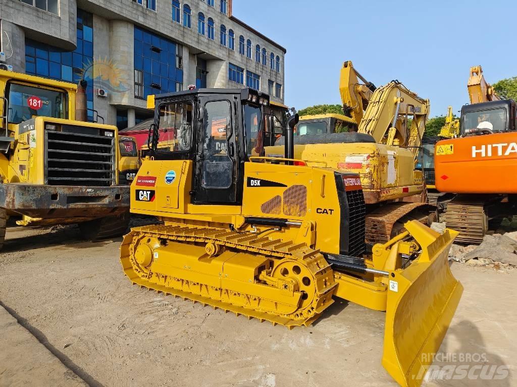 CAT D 5 K Telaketjupuskutraktorit