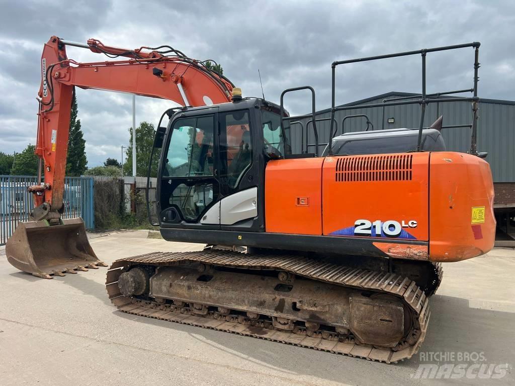 Hitachi ZX 210 LC-6 Telakaivukoneet