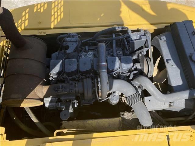 Komatsu PC200-6 Telakaivukoneet