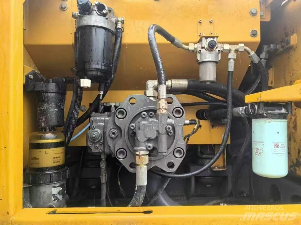 XCMG XE 200 DA Telakaivukoneet