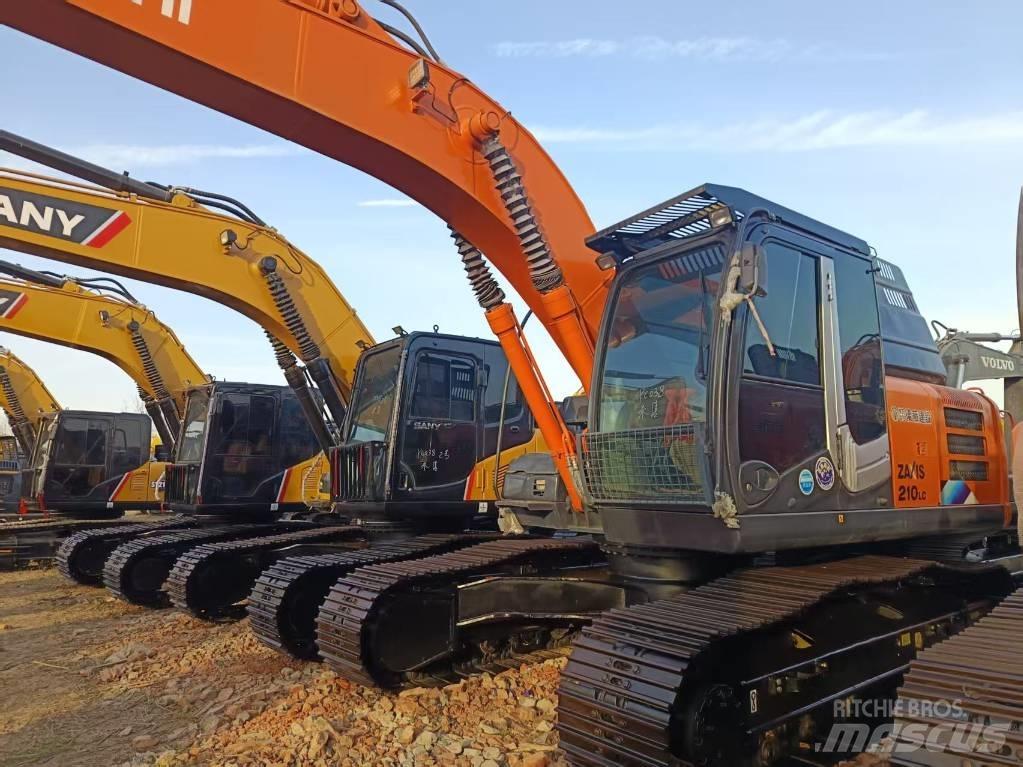Hitachi ZX210 Telakaivukoneet