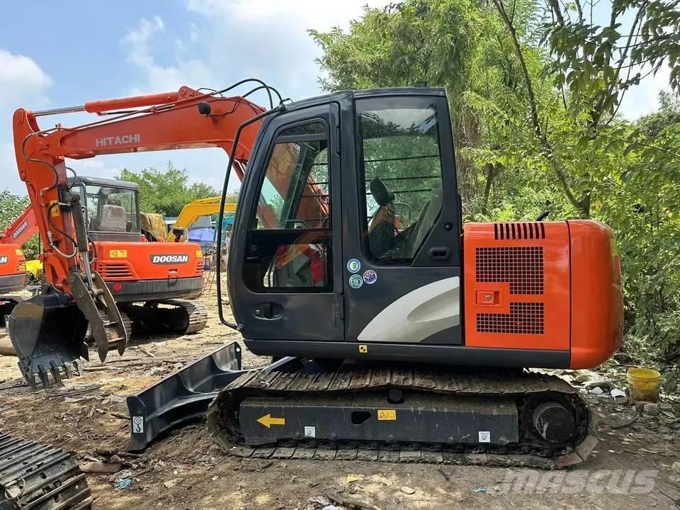 Hitachi ZX60 Minikaivukoneet < 7t