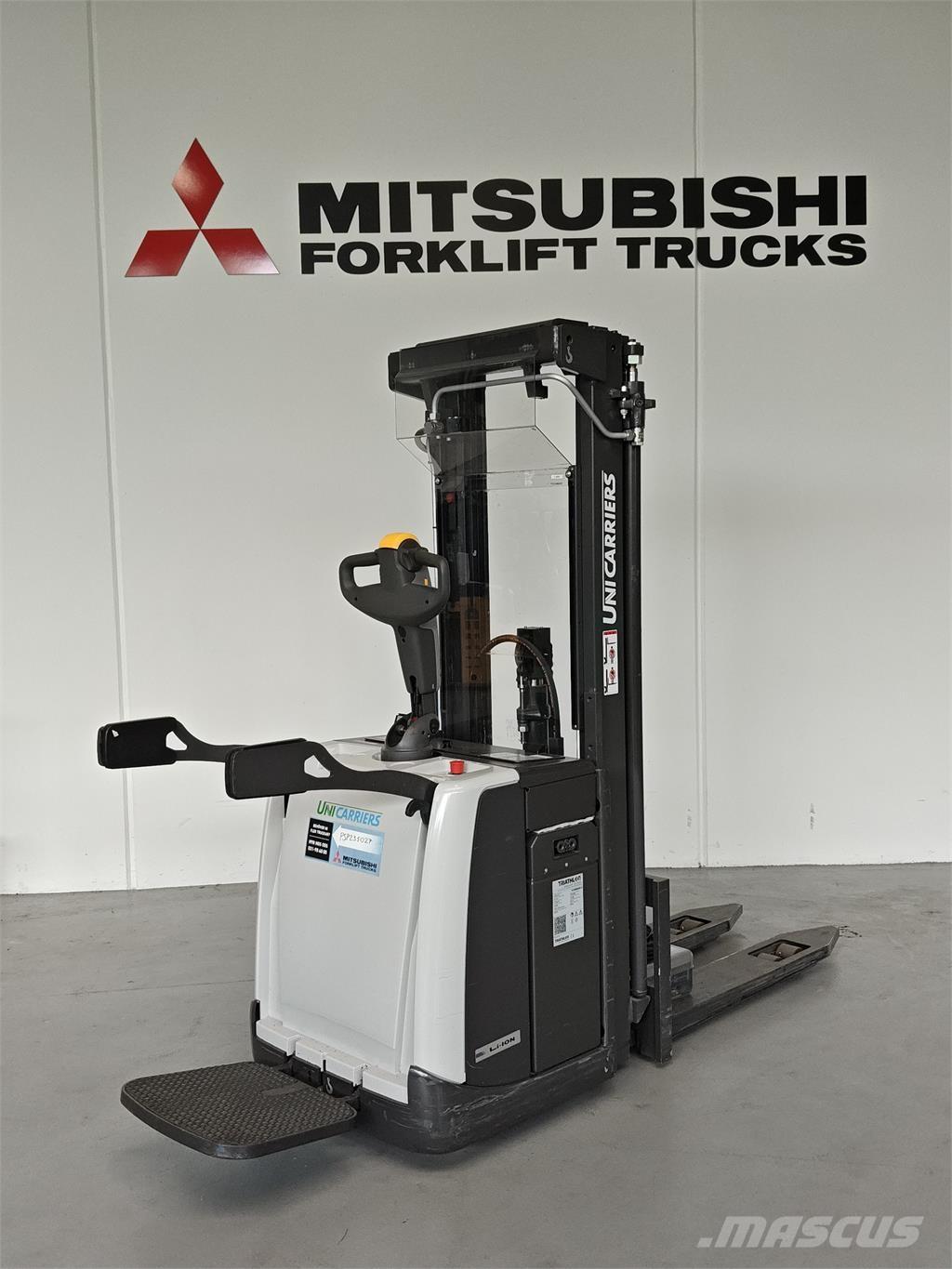 Atlet PSP160 Ajettavat pinoamisvaunut