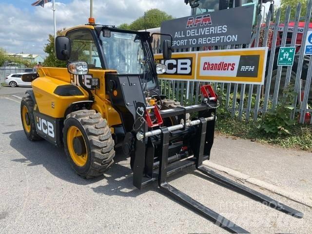 JCB 514-40 Maatalouskurottajat