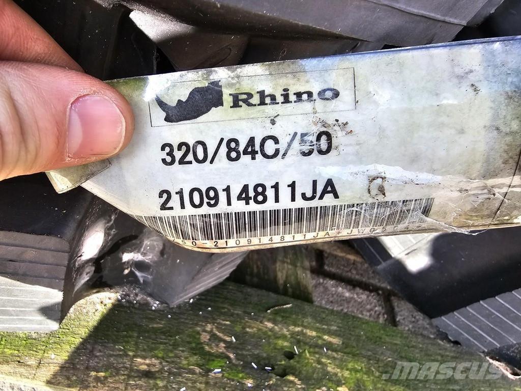 Bobcat T190 Tracks Renkaat ja vanteet