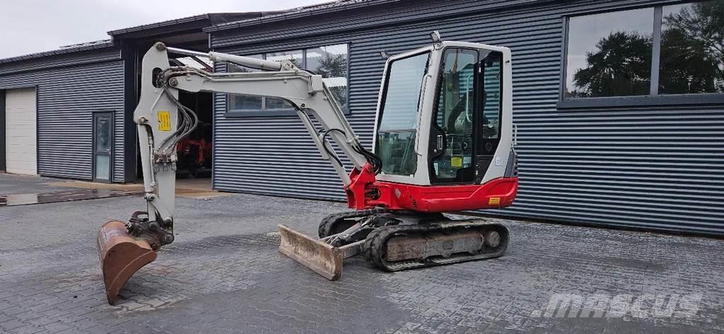 Takeuchi TB228 Minikaivukoneet < 7t