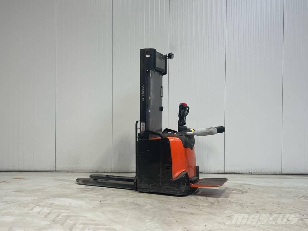 BT SPE120 Ajettavat pinoamisvaunut