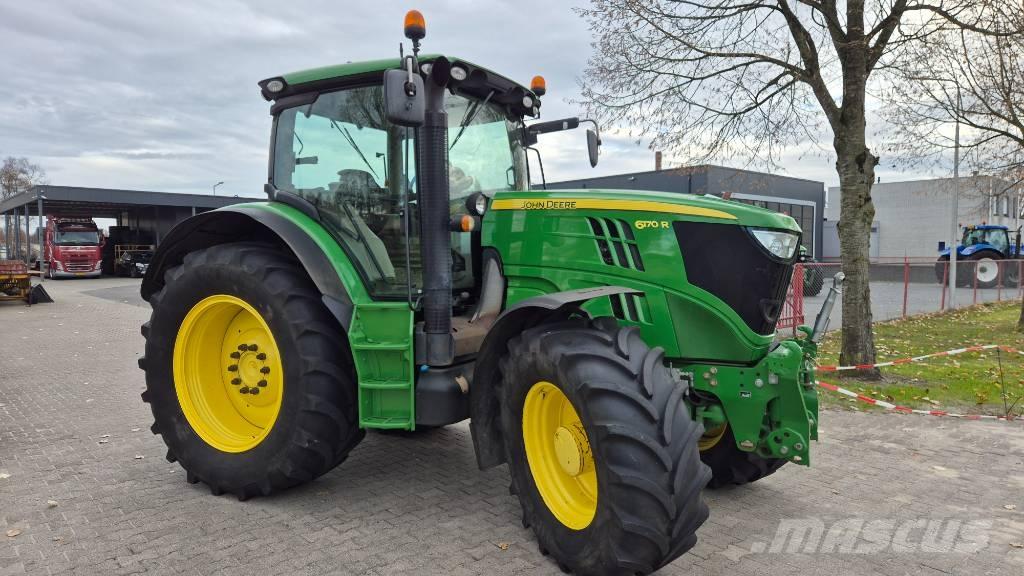 John Deere 6170 R Traktorit