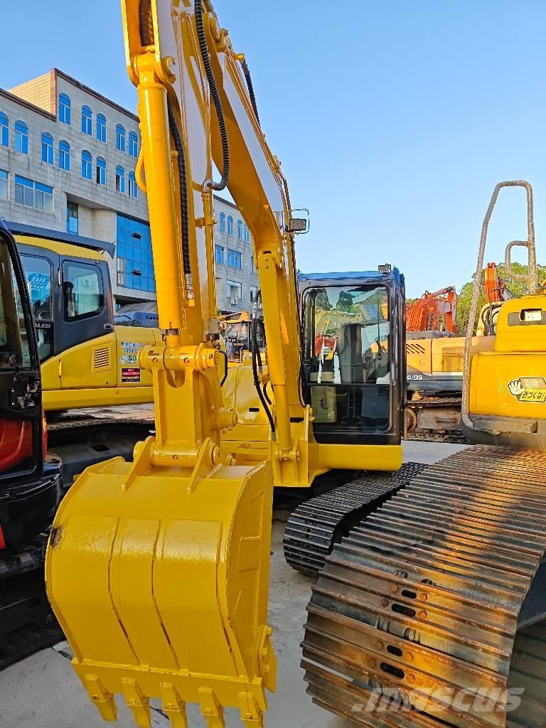 Komatsu PC 56 Minikaivukoneet < 7t