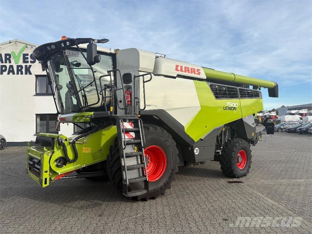CLAAS LEXION 7500 Leikkuupuimurit