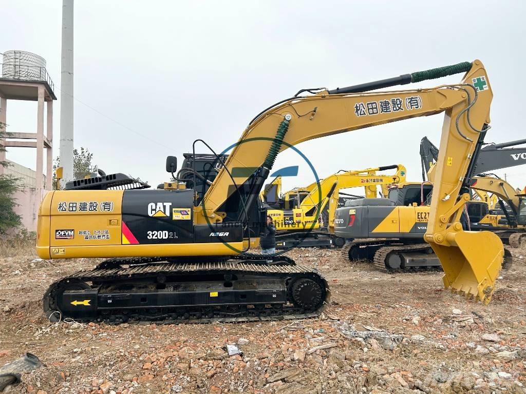 CAT 320 D2L Telakaivukoneet