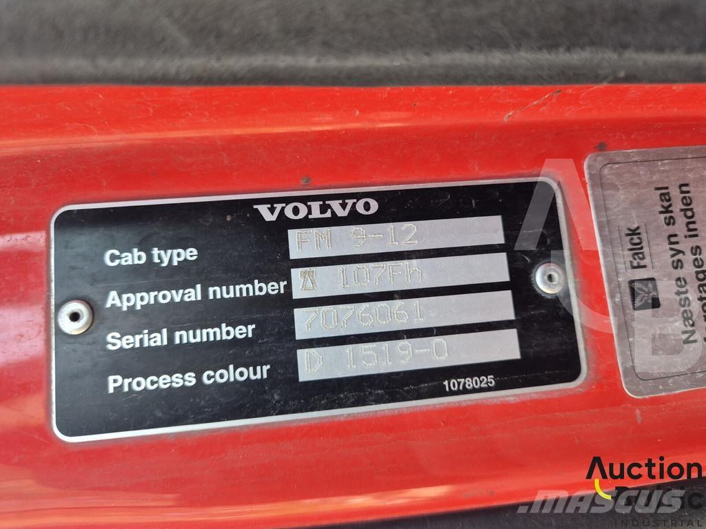 Volvo FM9 Sora- ja kippiautot