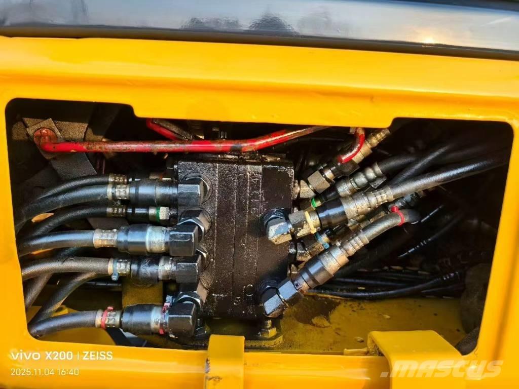 Komatsu PC 40 MR Minikaivukoneet < 7t