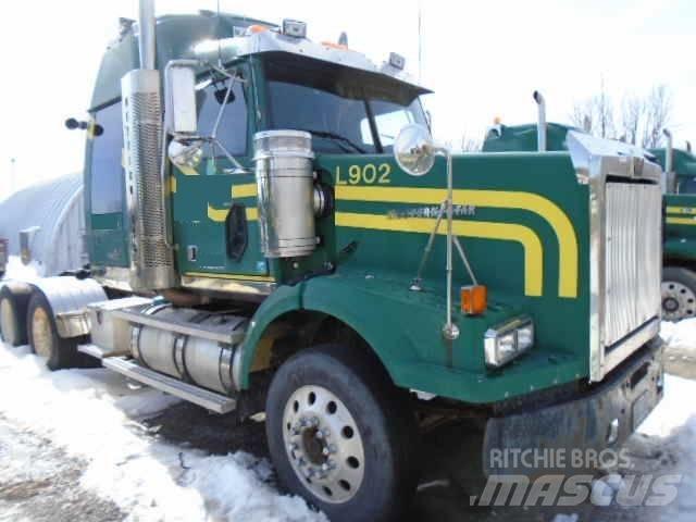 Western Star 4900 SA Vetopöytäautot