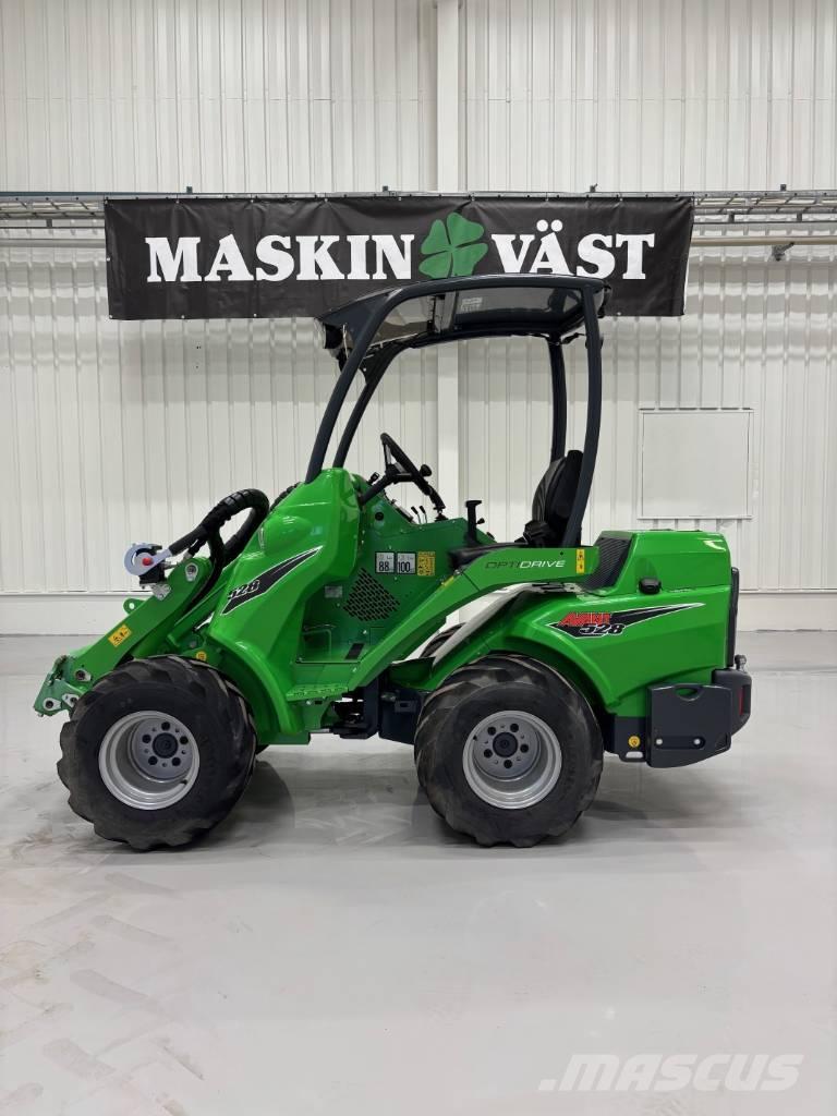 Avant 528 Yleiskuormaajat