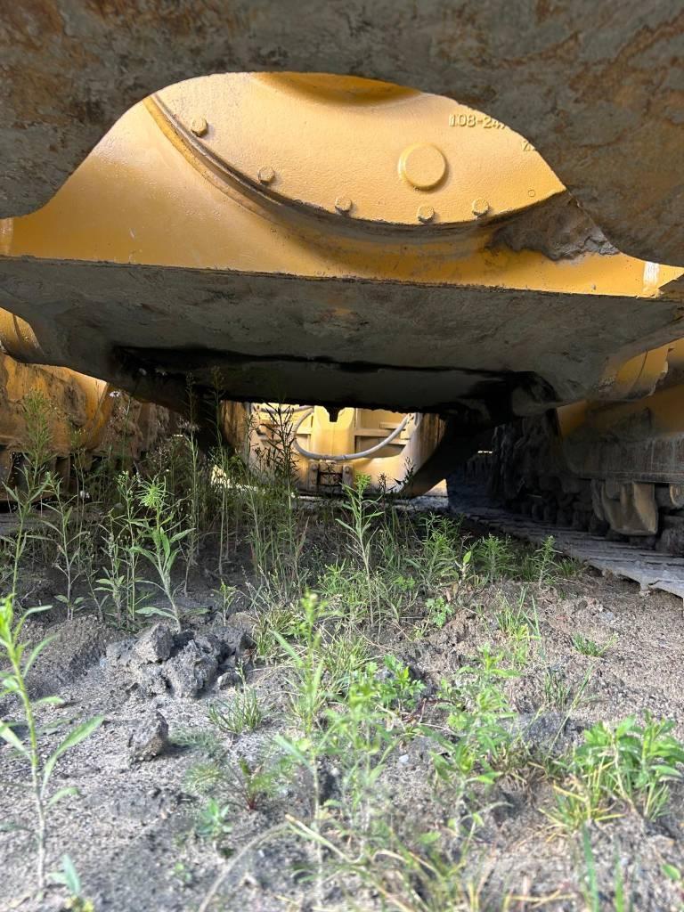 CAT D 5 M LGP Telaketjupuskutraktorit