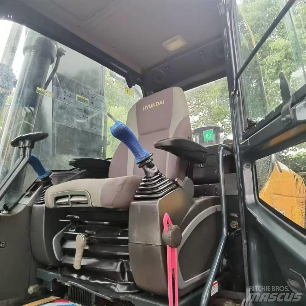 Hyundai R300LC-9S Midikaivukoneet 7t - 12t