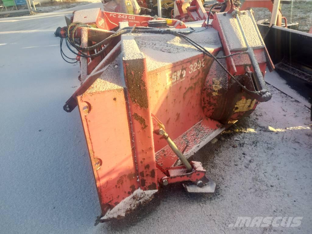 Esko 3292 Lumilingot